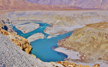 内蒙古 “喀喇昆仑” 地貌区：荒野玩家的快乐老家..