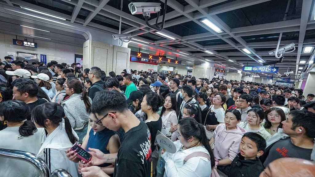 五一假期境内游预订量激增，火车旅行备受青睐-峰峦文旅景区有限公司
