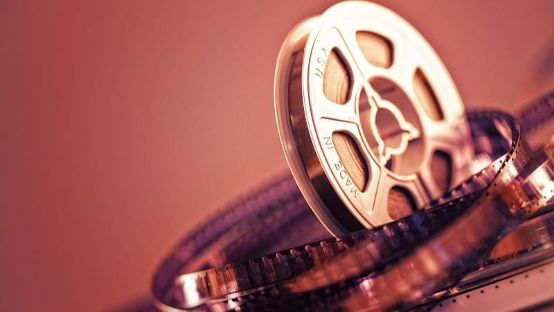 中国将适度减少美国影片进口数量 观众对美片好感度下降-峰峦文旅景区有限公司