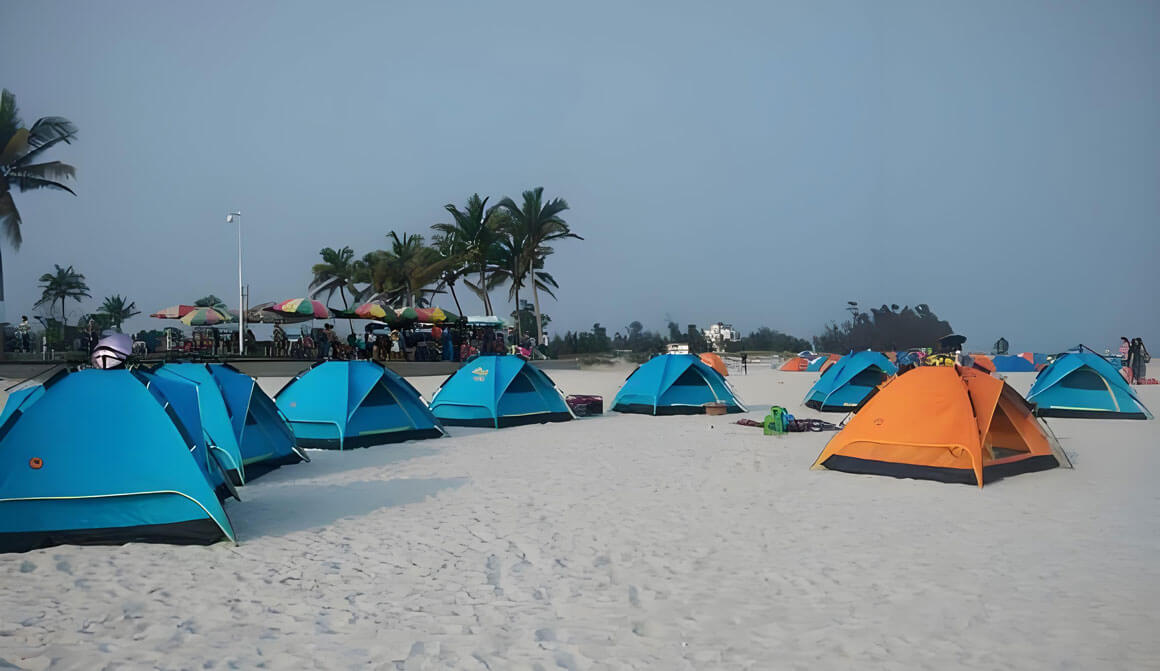 深圳桔钓沙露营 帐篷.jpg 深圳桔钓沙露营 帐篷.jpg