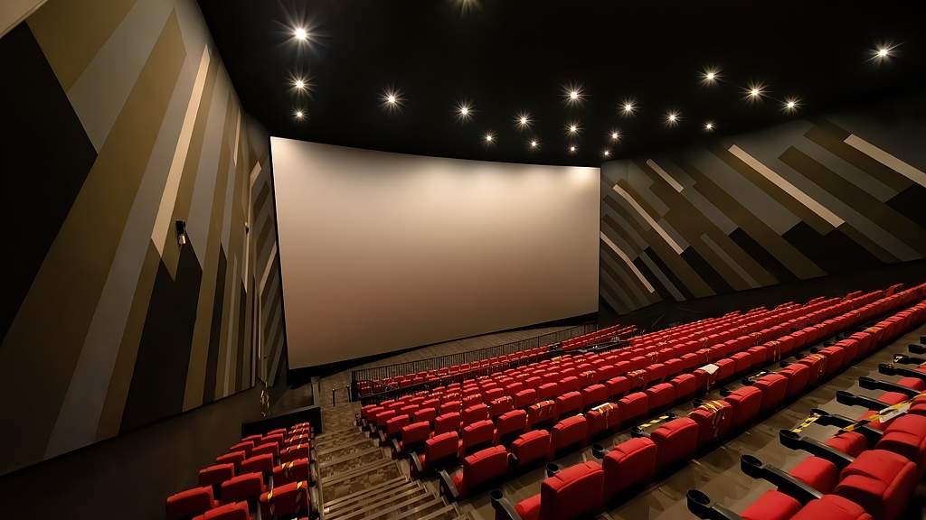 2024年中国电影市场盘点 国产片占比近八成达425亿票房-峰峦文旅景区有限公司