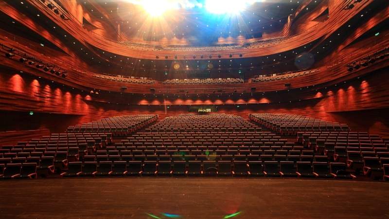 文旅部发布多项行业标准 规范剧场服务、红色旅游等重点领域-峰峦文旅景区有限公司