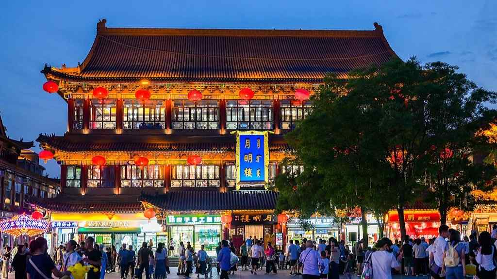 旅游休闲街区如何成为城市文旅新名片：本地人常来外地人必来的秘诀-峰峦文旅景区有限公司